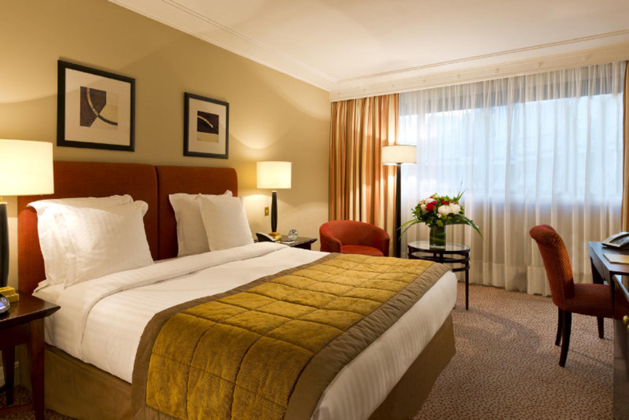Warwick Champs-Elysees París Habitación foto